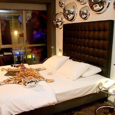 Hotel 2Fashion House Athens Ngoại thất bức ảnh