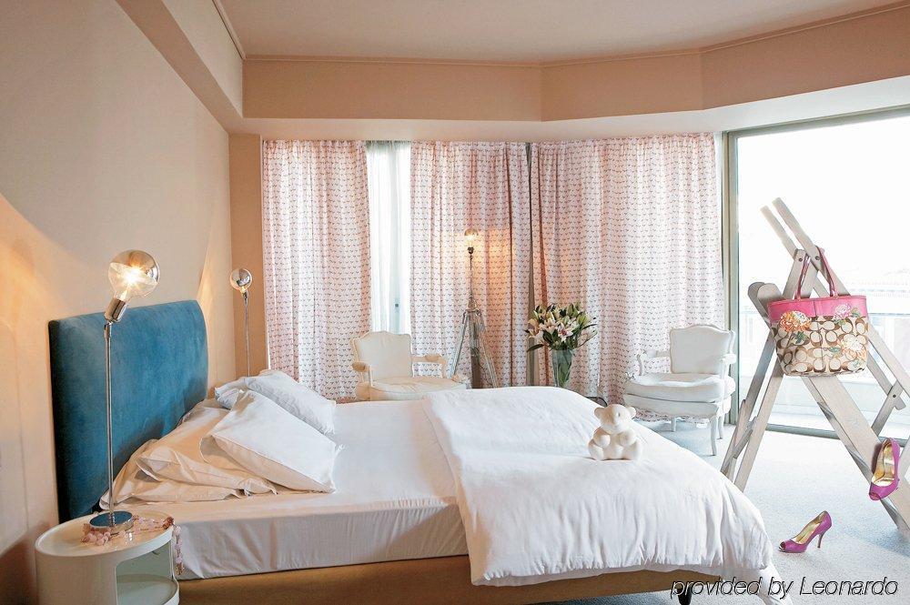 Hotel 2Fashion House Athens Phòng bức ảnh